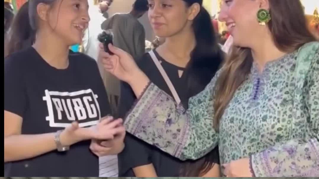 ⁣#Pakistan #Pakistanpublicreaction #Pakistani girl #India vs Pakistan