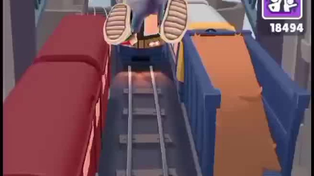 ⁣Subway surfers gaming vairl