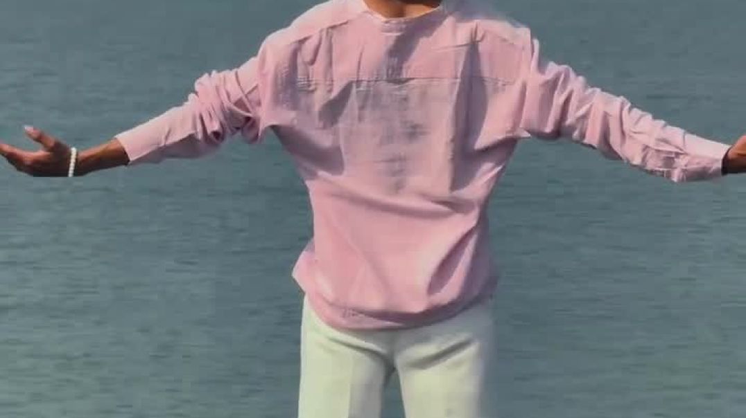 ⚜️G O L D E N 👀