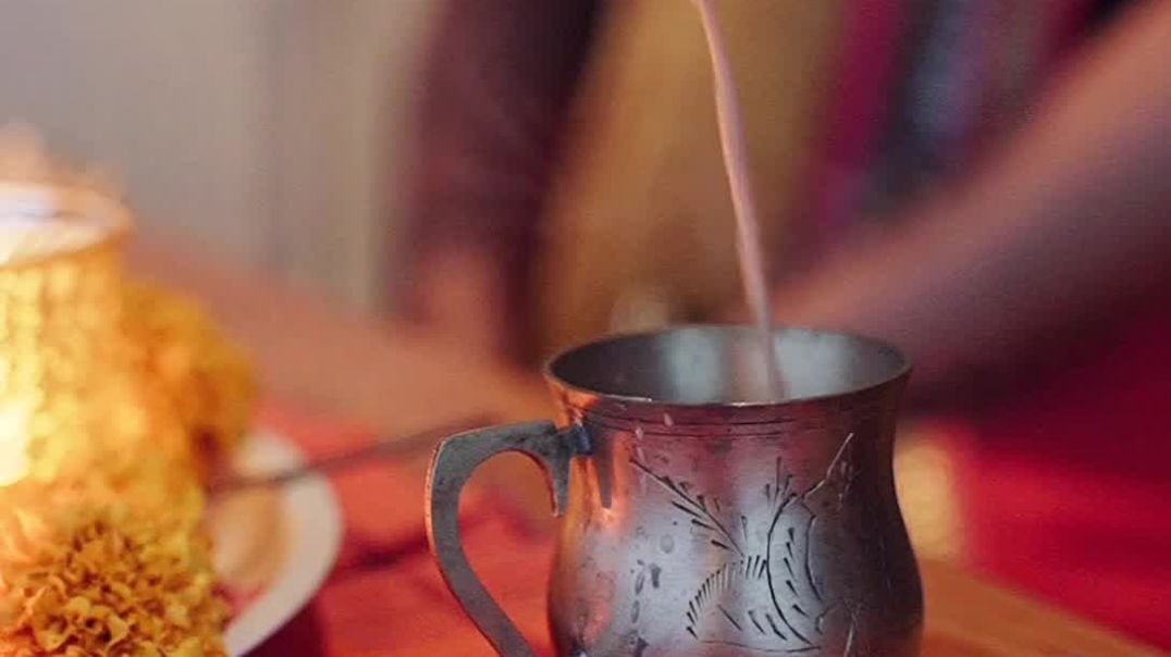 ⁣चाय पीते ही सिर दर्द गायब क्यों हो जाता है?🤯#shorts #facts #viral #tea #pain