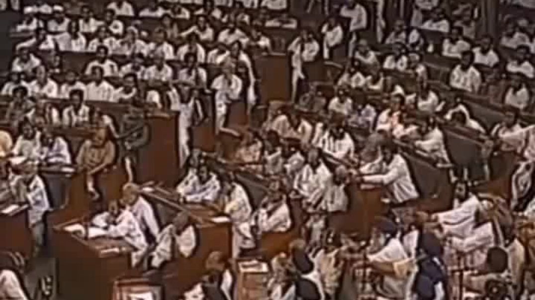 ⁣🔥🔥🔥🔥 Viral Video_ 13 दिन सरकार चलाने के बाद अटल ने दे दिया था इस्तीफ(MP