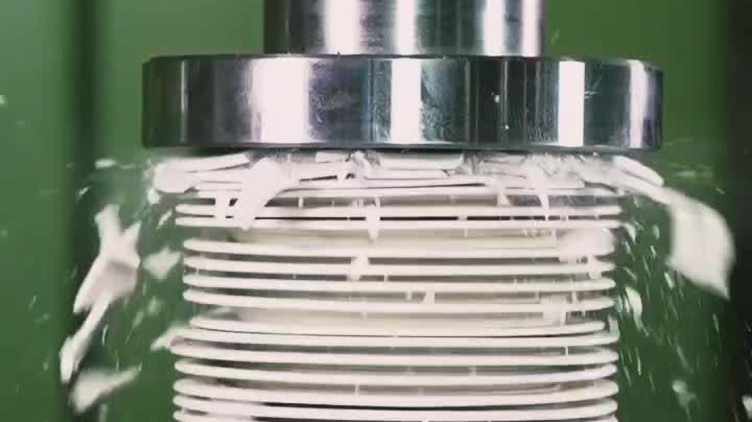 ⁣Hydraulic press video