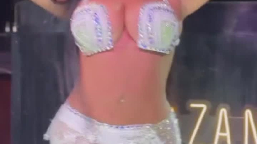 ⁣Beautiful hot 🔥 dance 💃 video