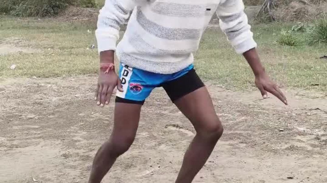 ⁣Footwork practice