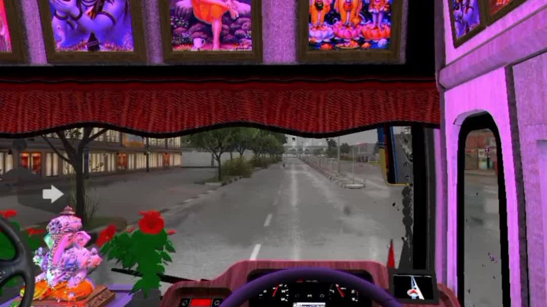 ⁣Bus barish mein chalate hue