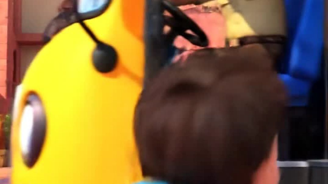 ⁣Firefly A cute 3D cartoon style video of a small school boy running and boarding a yellow school bus