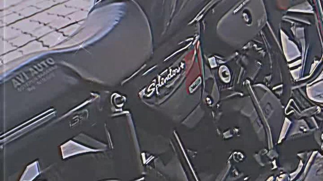 VID_20251121_195300_098