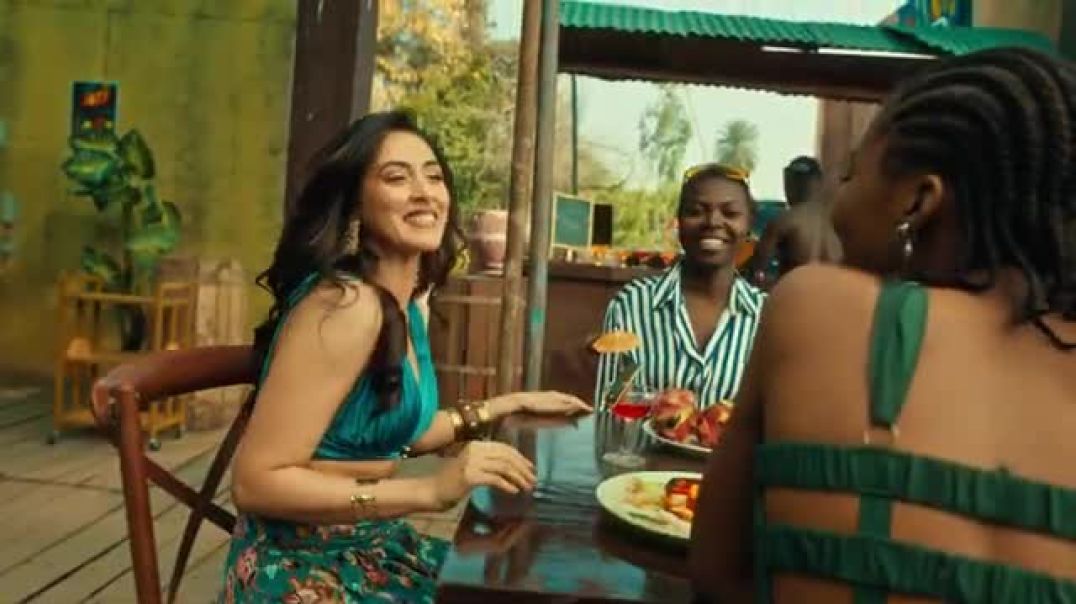 ⁣GURU_RANDHAWA_-_“SHKINI“_MV(360p)