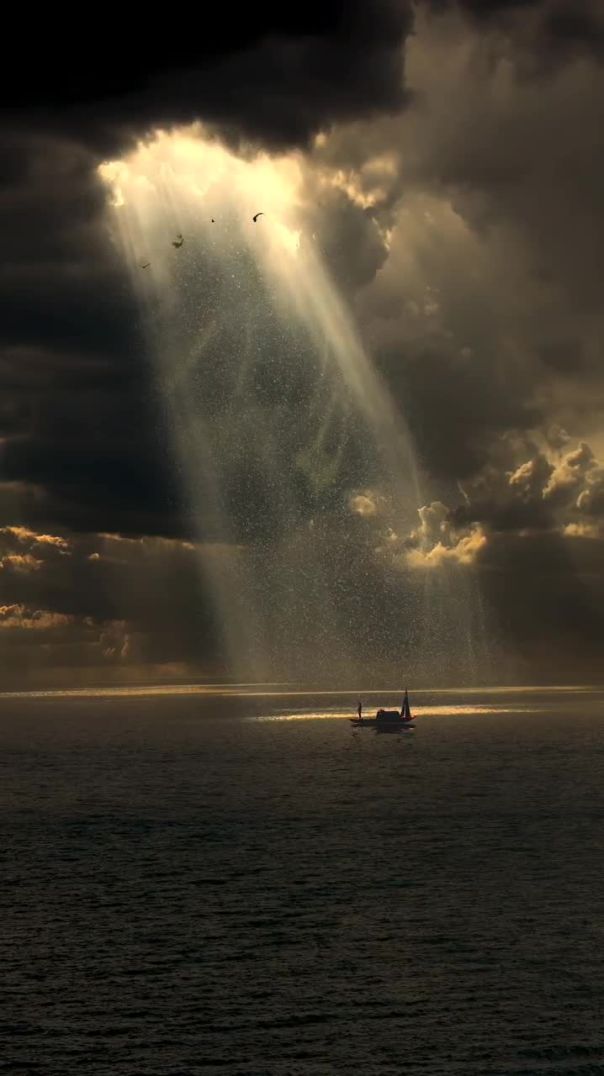 Colourful sunlight 🥹🤩