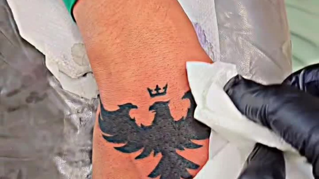 ⁣Eagle 🦅 tatoo