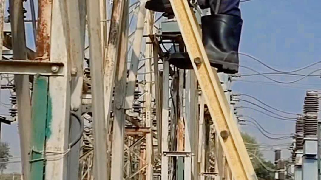 ⁣Maintenance work//#shorts#apnatube