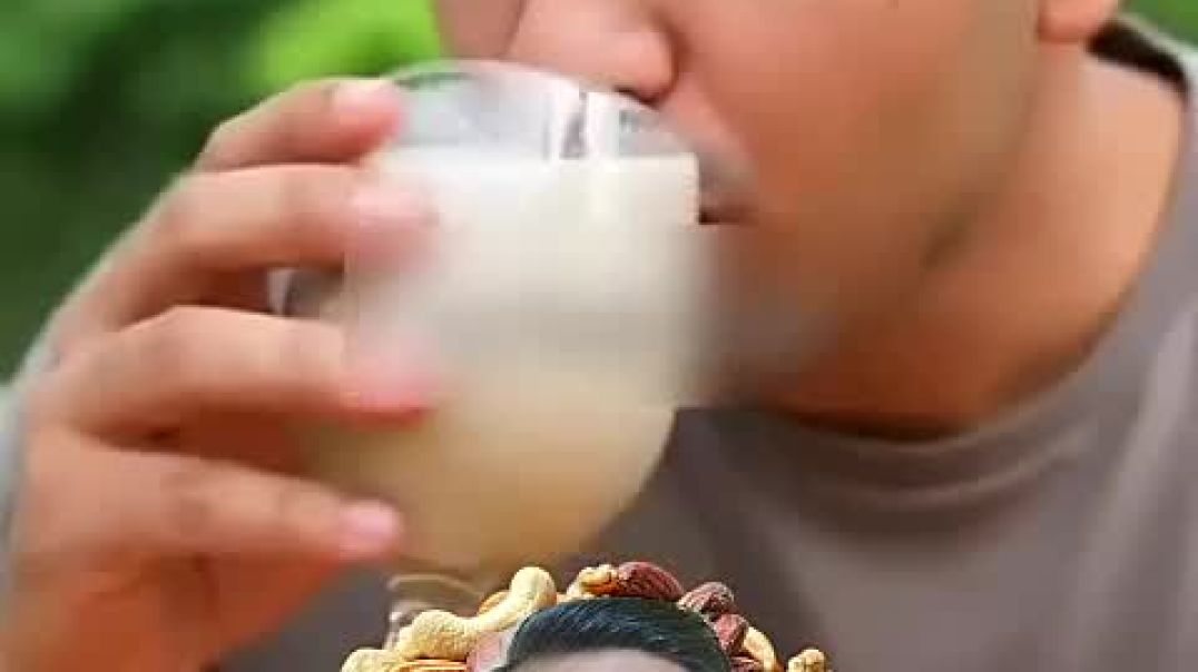 ⁣सेहत है तो सब है! आज की टिप देखें। 💪