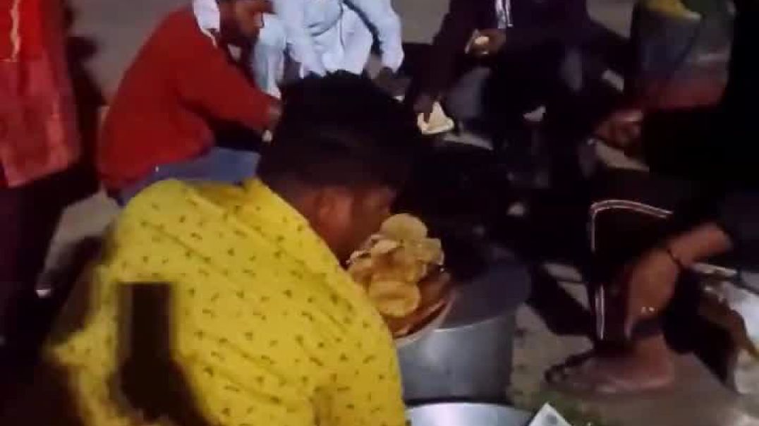 ⁣Samajh me nahi aa raha hai __🤔🤔__#minivlog #miniature #mini #viral (3)