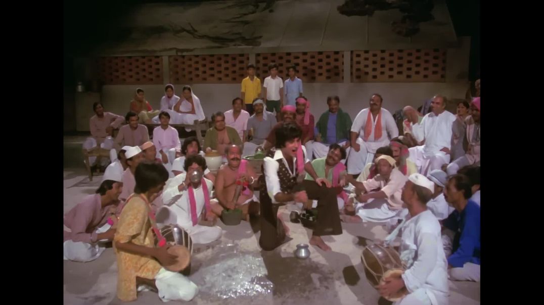 ⁣Khaike Paan Banaras Wala _ Don _ Amitabh Bachchan(1080P_HD)