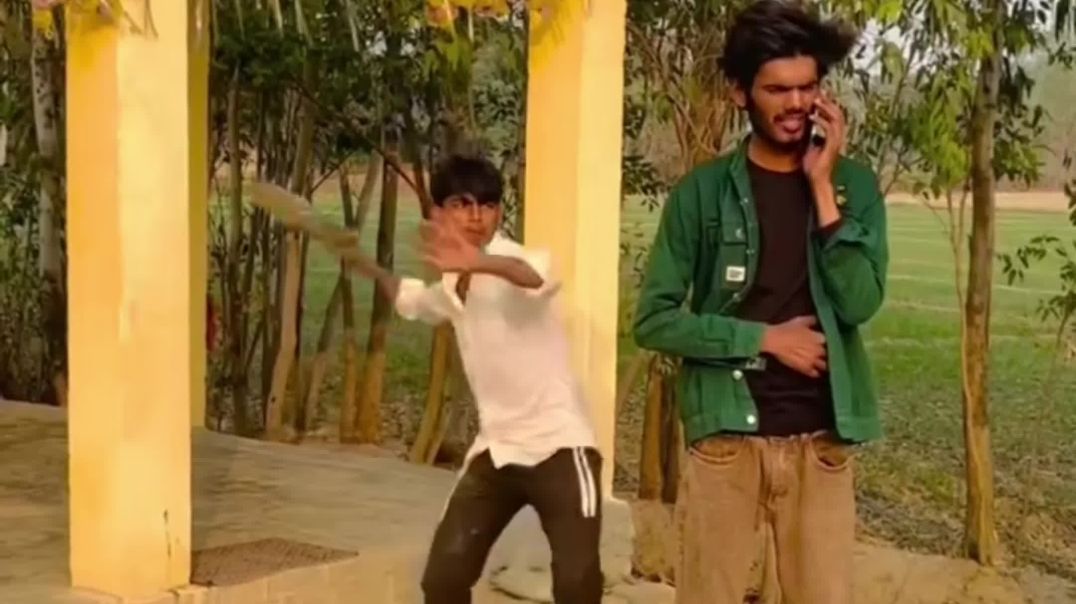 ⁣अपने जाल में खुद ही फस गया 😂 #comdinvideo #viralvideo #trending