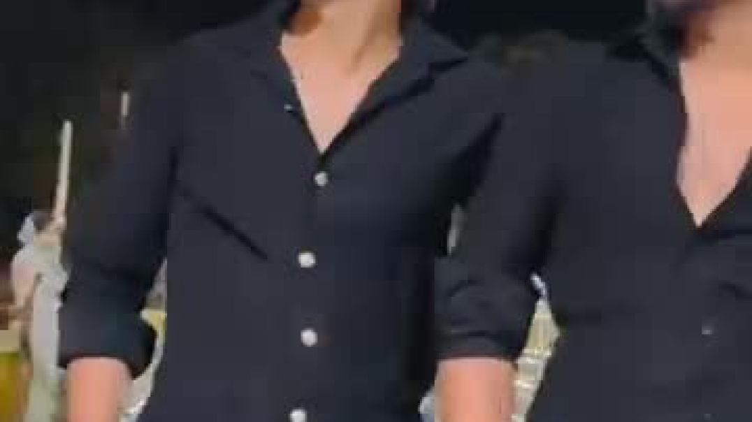 akki__0100_5842110298