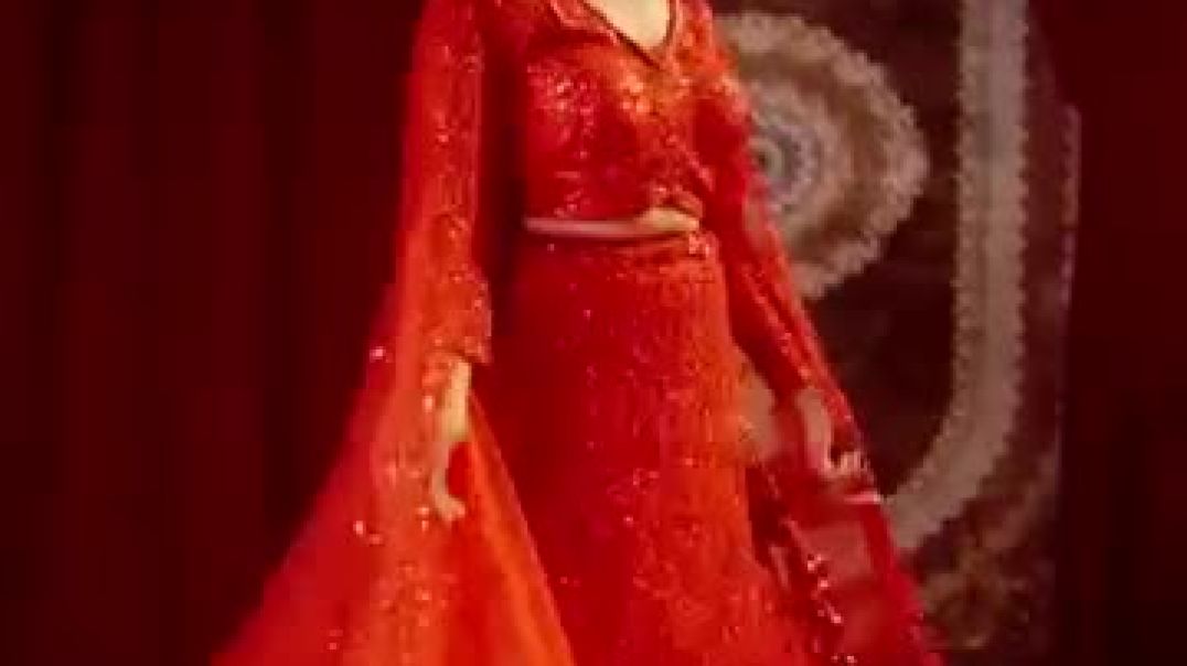 ⁣Beautiful designer partywear latest fancy unique lehnga _designer _partywear _fancy _lehnga(360P)