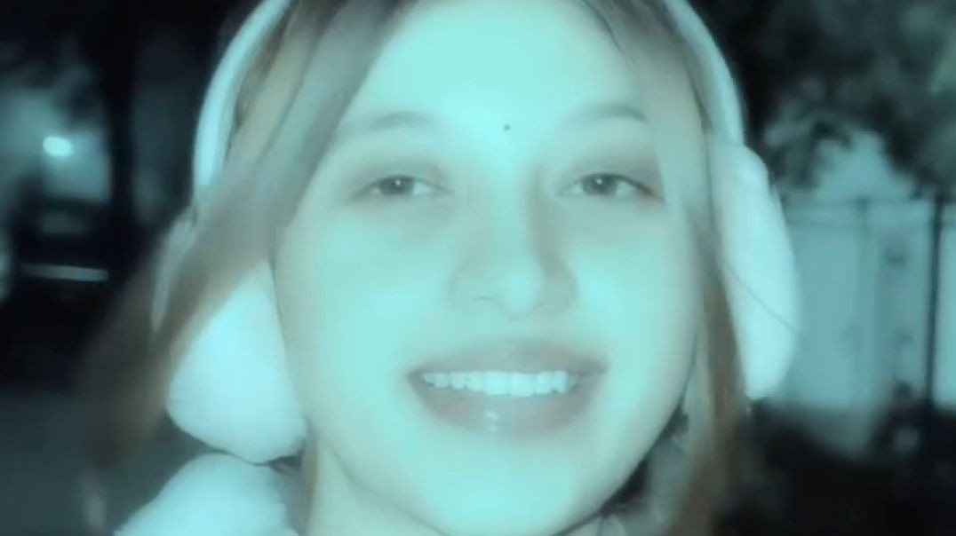 ⁣तेरी चाहतें हैं, तेरा अंदाज़।