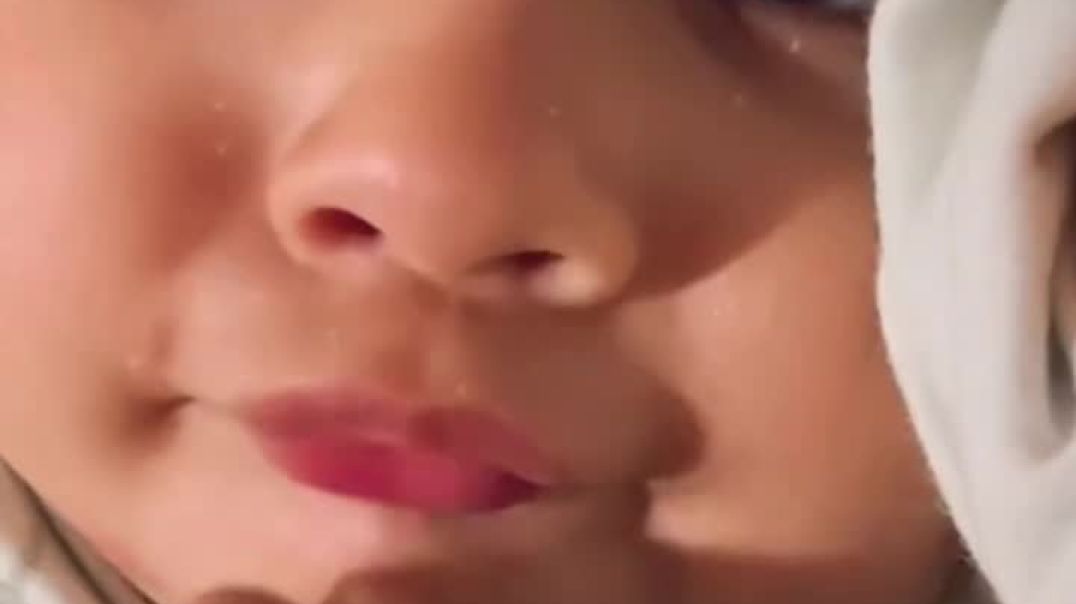 VID_20251206_230324_414