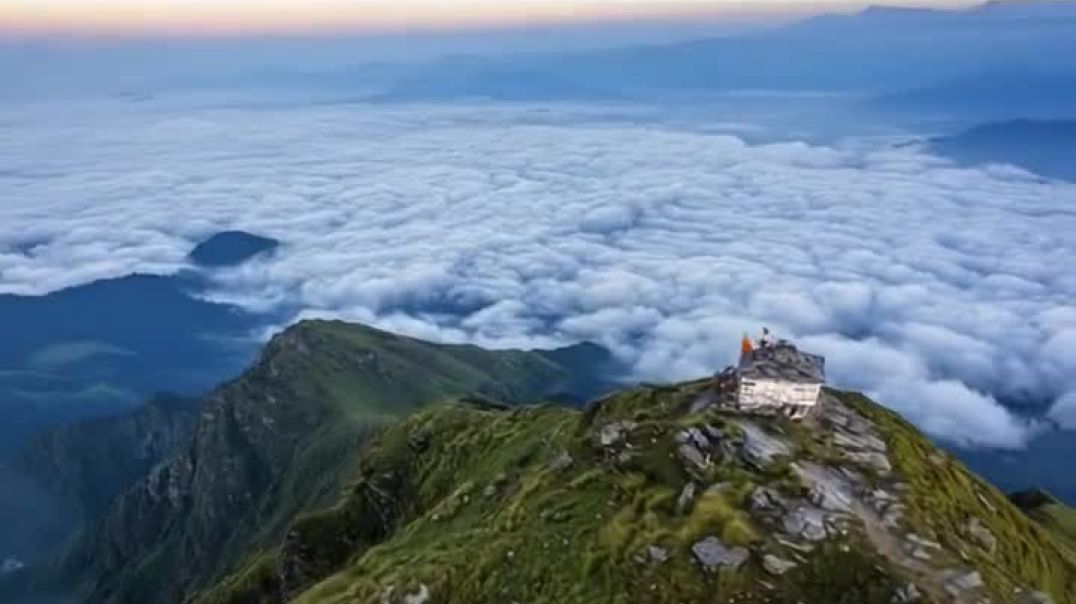 ⁣#mandir #song #drone #music #travel #mountains #viral #chandrashila #vaishnodevi #clouds