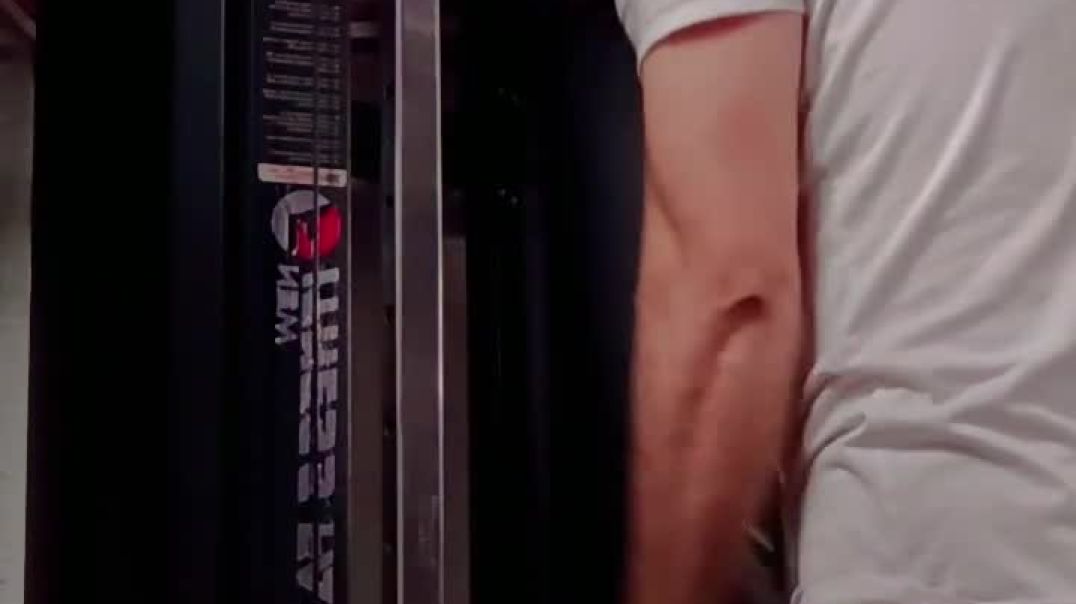 ⁣Good morning gym boy