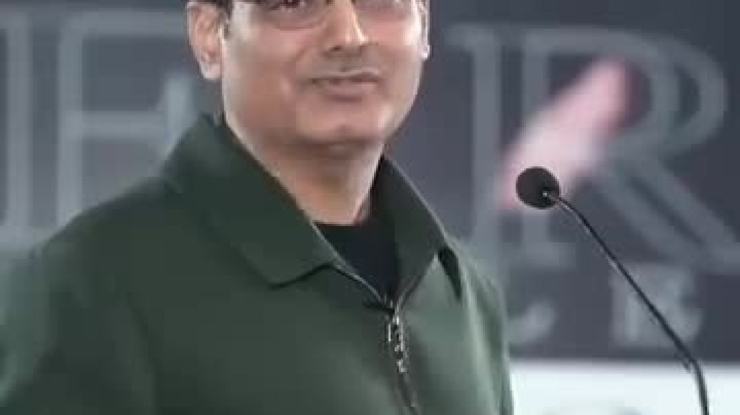 ⁣Facebook_1762687089410(360p)