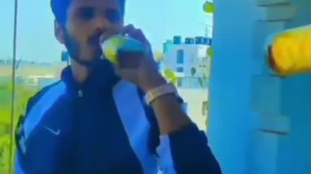 ⁣zindagi Khul ke jio🤟🤟🤟