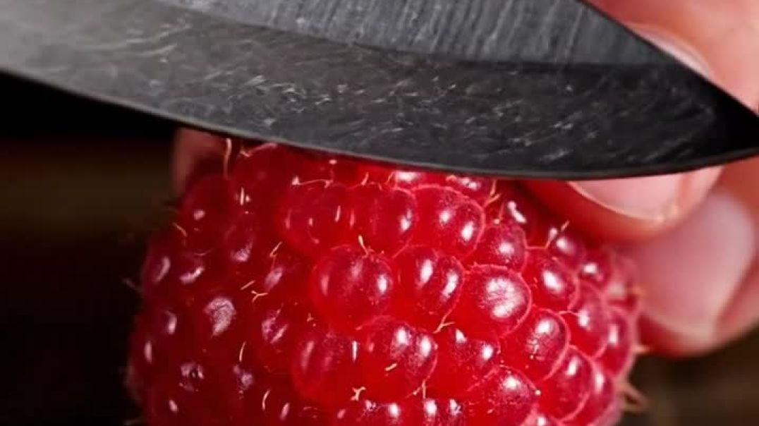 ⁣Raspberry Cutting Sound Really Shoking Result.....😲