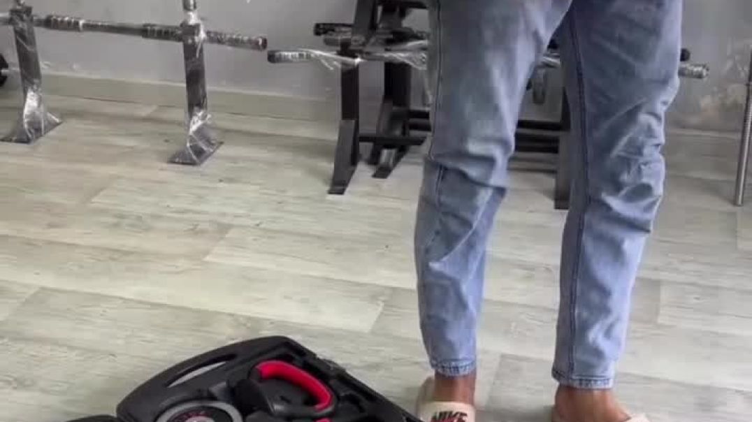 VID_20251129_210737_842