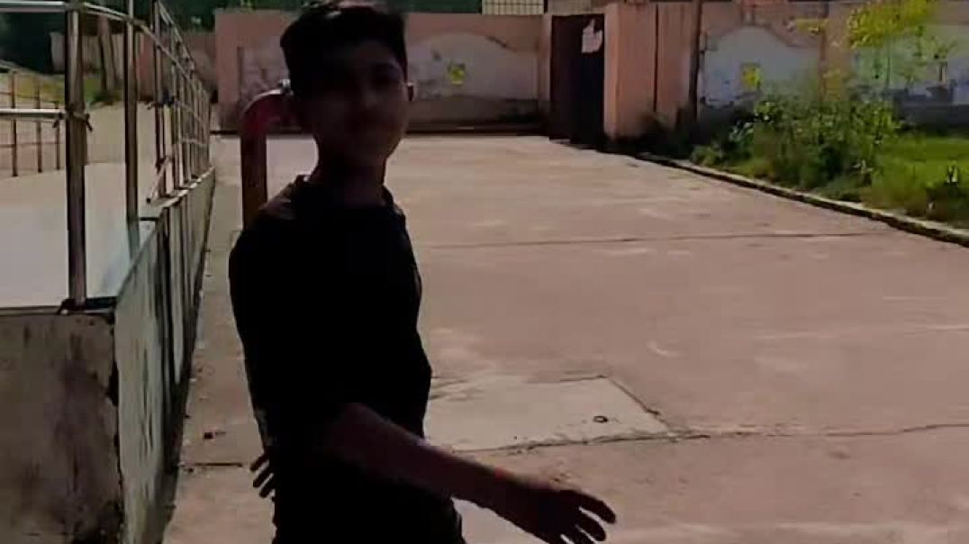 VID_20250921_014052_073