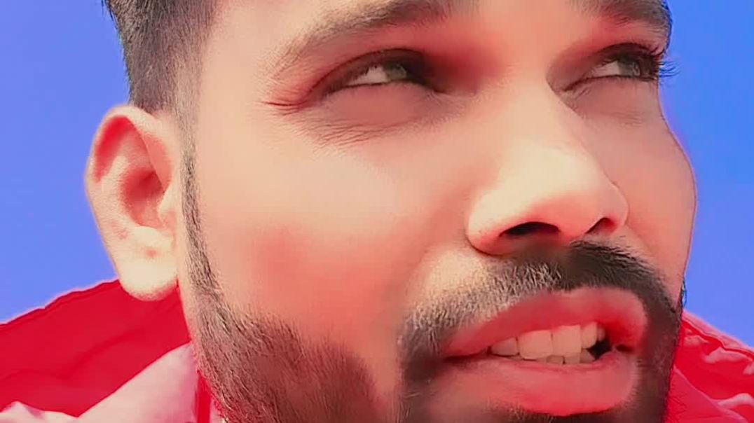 VID_20251205_230940_117