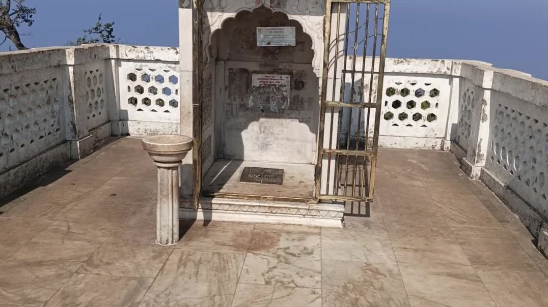 ⁣Parasnath hill vlogs