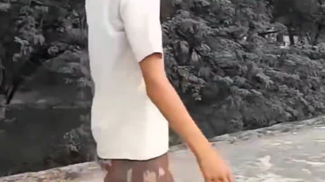 VID_20250911_232829_304