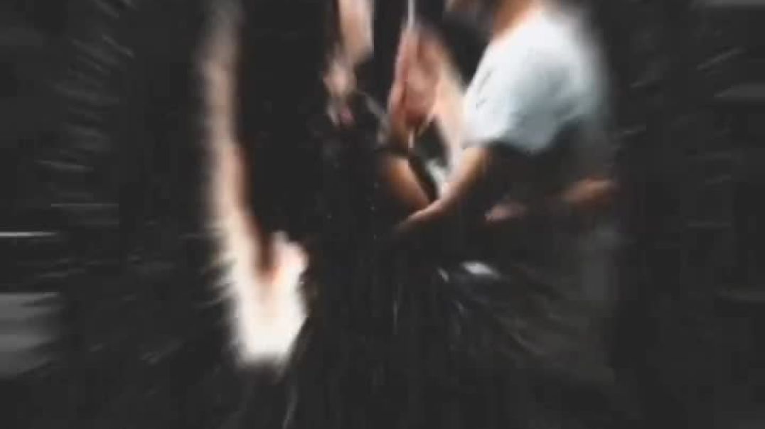 VID_20250616_232742_137