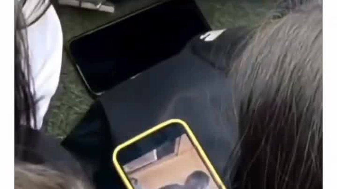 . असली गैंग, असली गेम। कोई डिस्टर्ब न करे! 🙅‍♀️