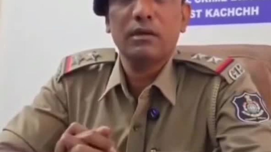 ⁣Police safety massage