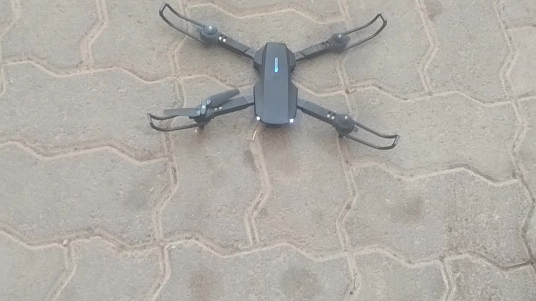 ⁣Deuty in oman on the airport