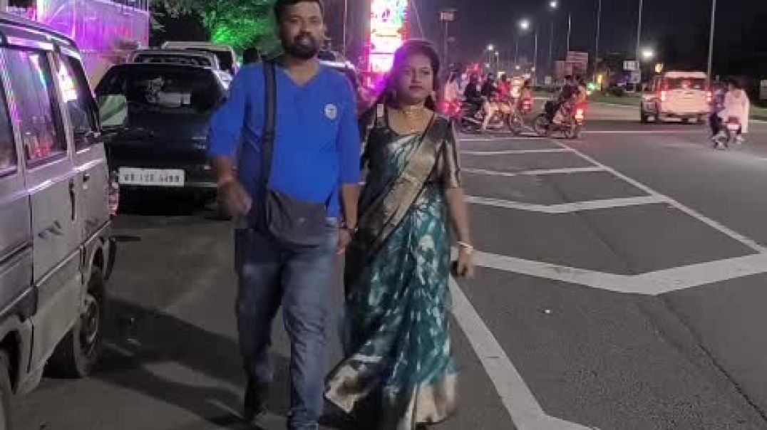 বাগনানে দুর্গা ঠাকুর দেখতে গিয়ে।