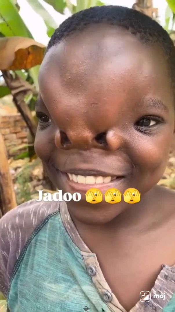 JADU.....JADU...😂😂