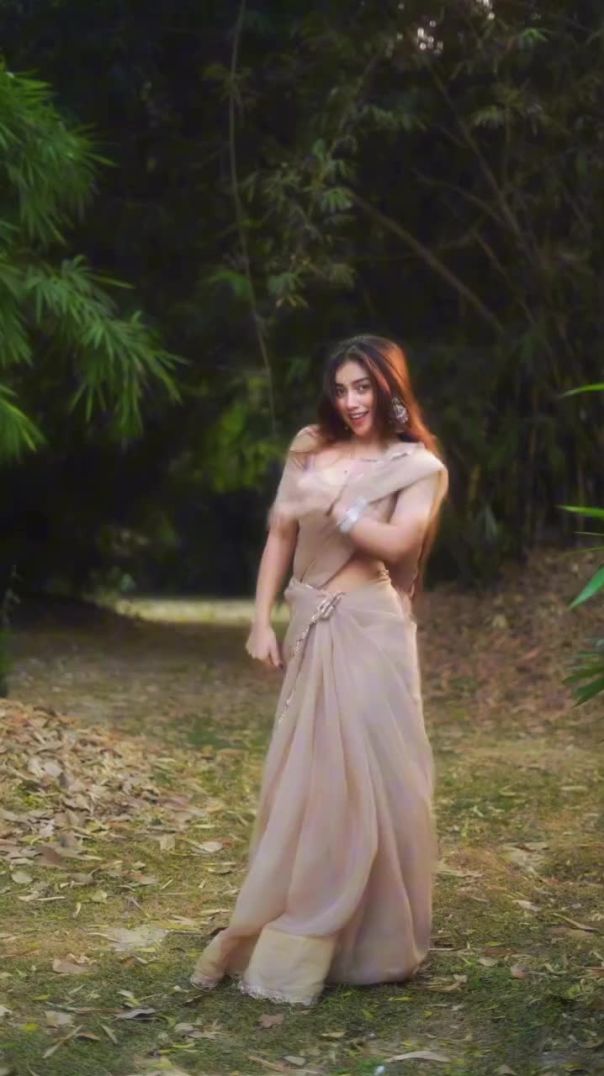 Kese ho?❤️‍🔥❤️‍🔥  #bhojpuri #bhojpuri_song #dance #viral #viralvideos #trendingreels #dancevideo