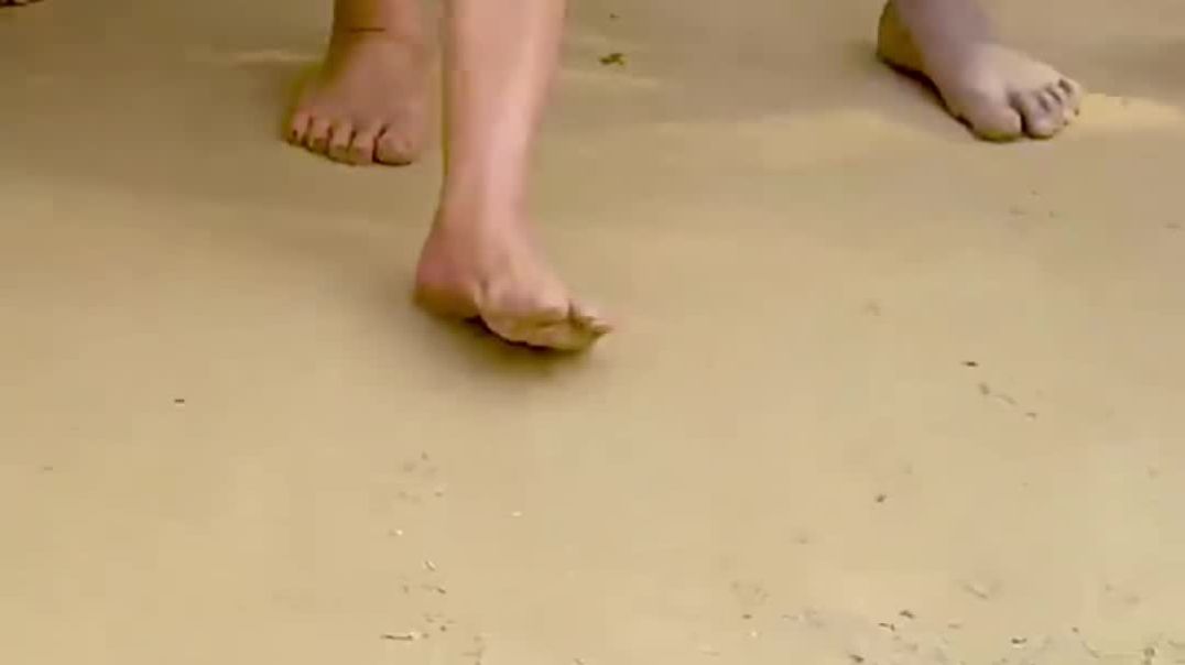 ⁣पूज्य महाराज जी के संग गिरिराज जी की परिक्रमा।#premanandjimaharaj #bhajanmarg