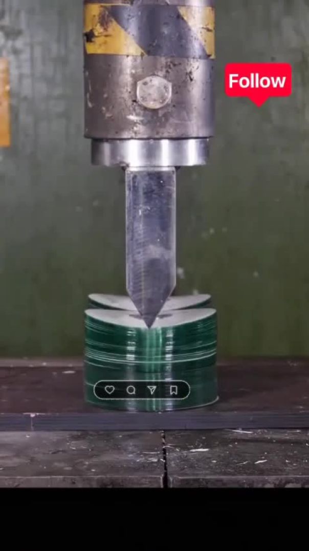 Video #💯🎊Hydraulic press