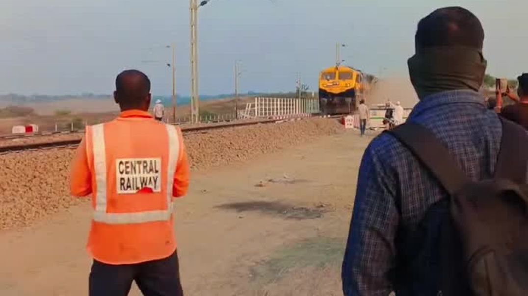 ⁣Train speed 200 #trending #viral