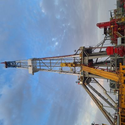 OIL RIG