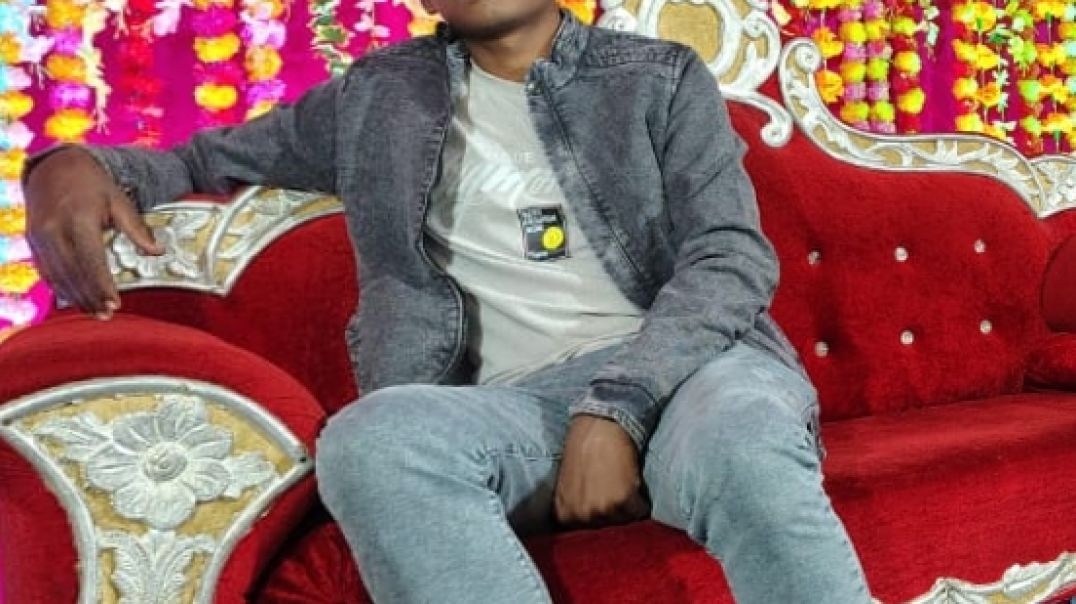 ⁣_Building_Wooden_Log_Cabin_in_Forest_🌲🔥___Survival_House_Step_by_Step_🎉(360p)