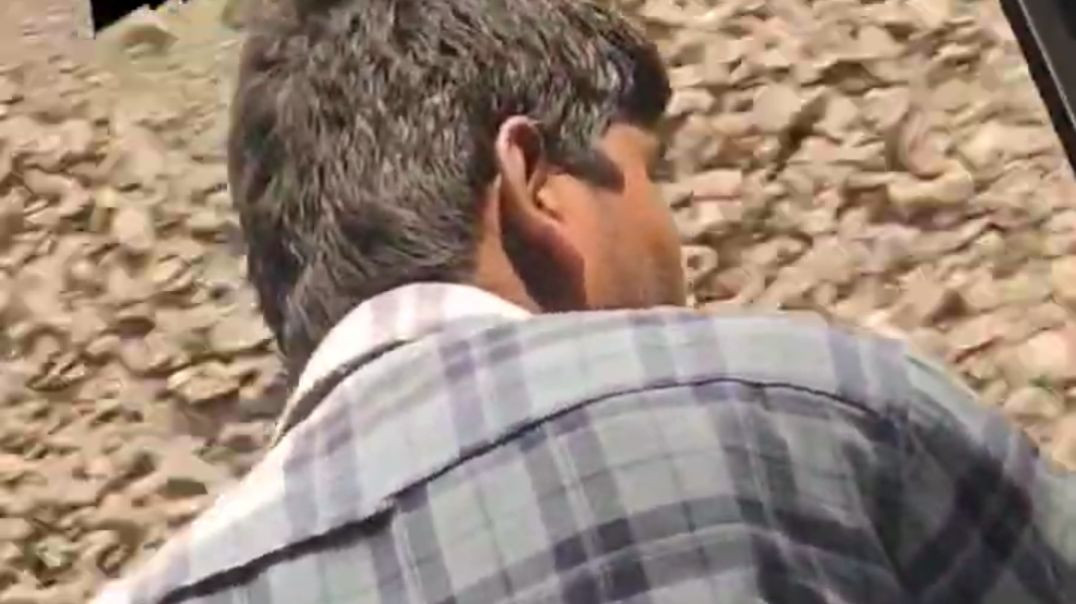 ⁣Nashe me dhut_man_in_the train_🚂_#train_#alcohol_#youtubeshorts(720p)