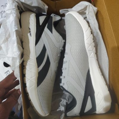 101202364028315883233