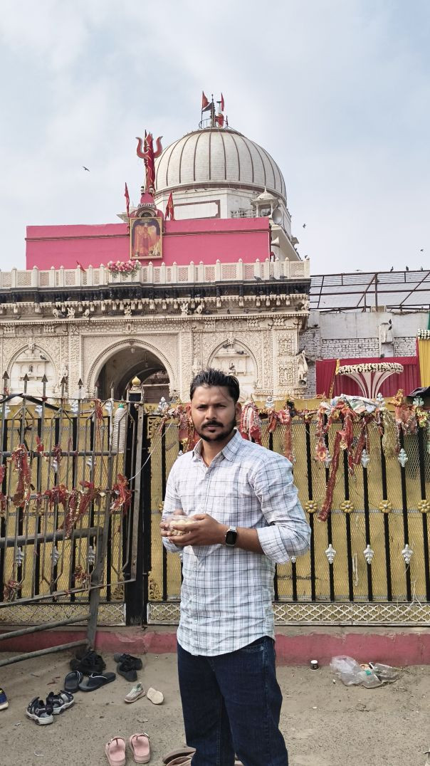 All India Free travelling for lift