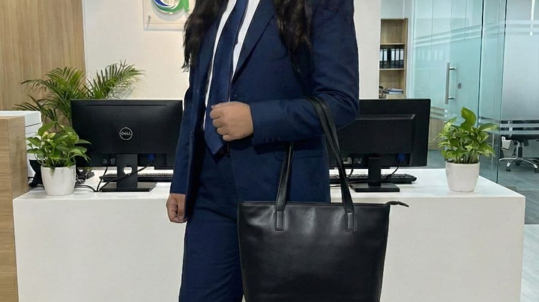 ⁣New year wishes 💐