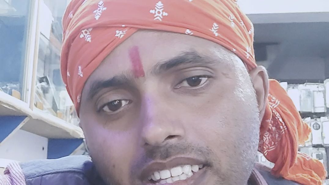 ⁣राधे राधे 🙏🏻